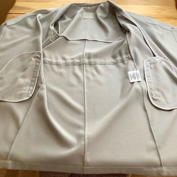 SOIA & KYO Light Gray Asymmetric Cinch Waist Blazer/Jacket - Picture 10 of 16